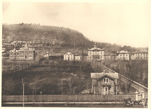 campus du centre-ville de McGill environ 1874 